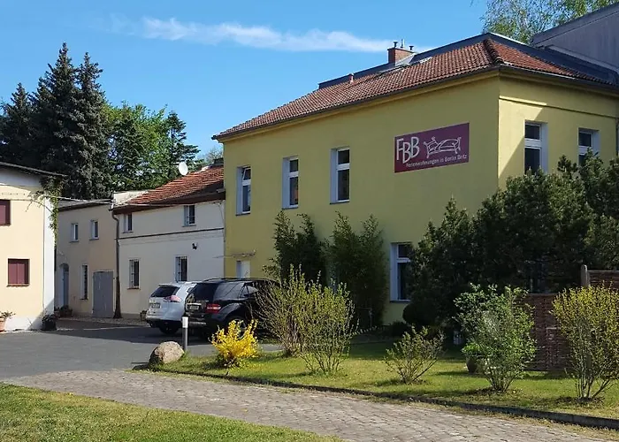 Fewo1-1 Zim Apart-4 Bett-kueche-dusche Wc-parkplatz 3* 柏林